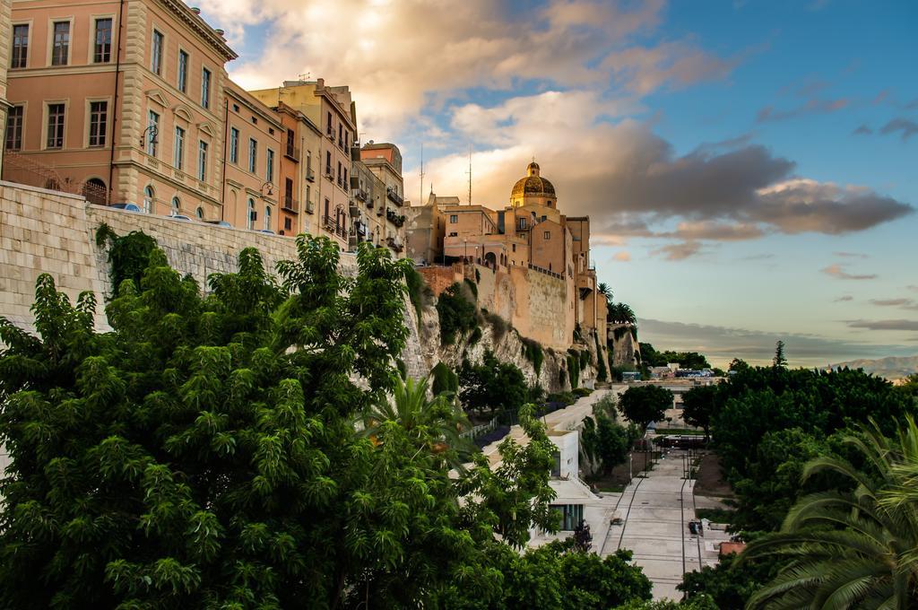 Il Gallo Bianco 2* Cagliari